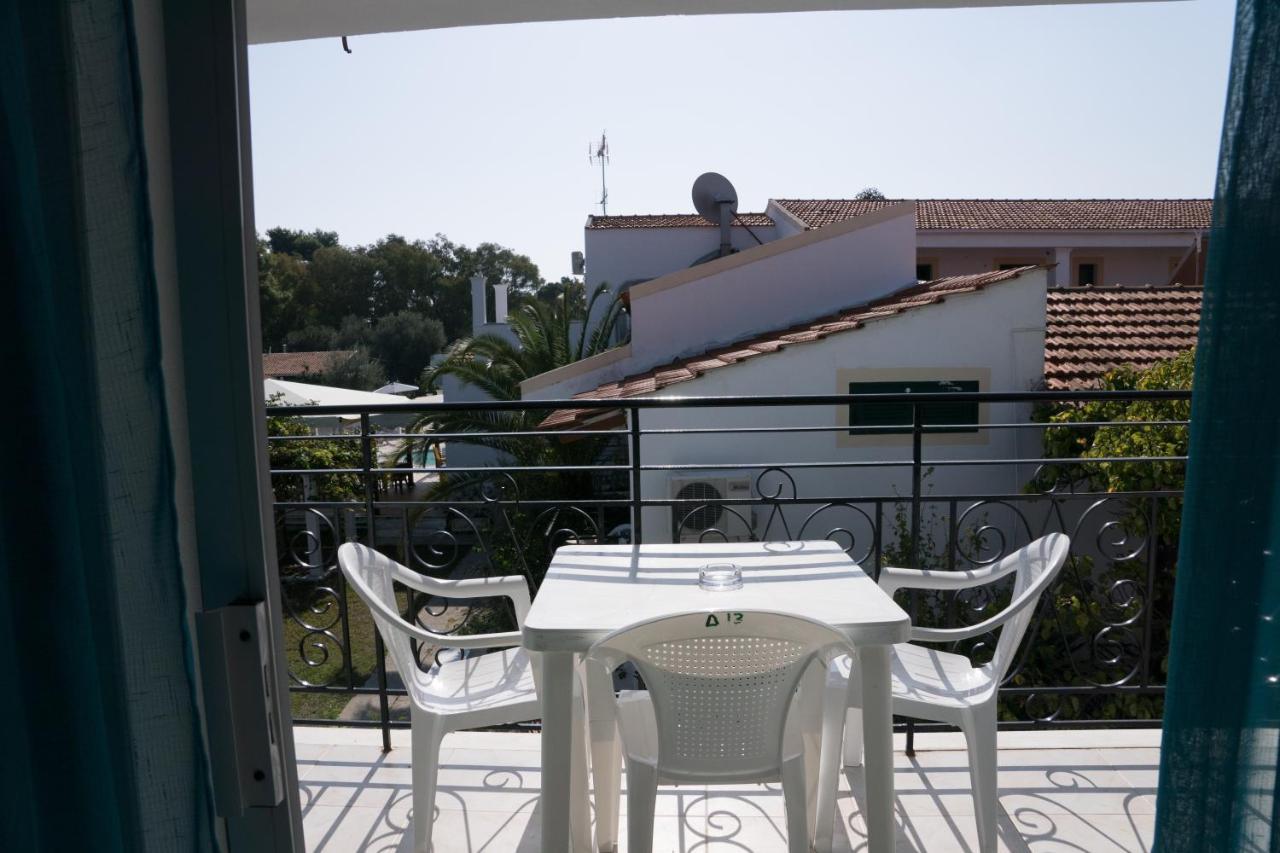 Utopia Kávos Exterior foto